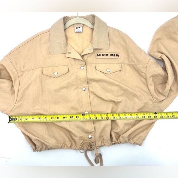Nike Air Womens Mod Crop Jacket Size XL Windbreaker Utility Gorpcore Lightweight - Picture 12 of 14
